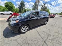 2014 Toyota Sienna 