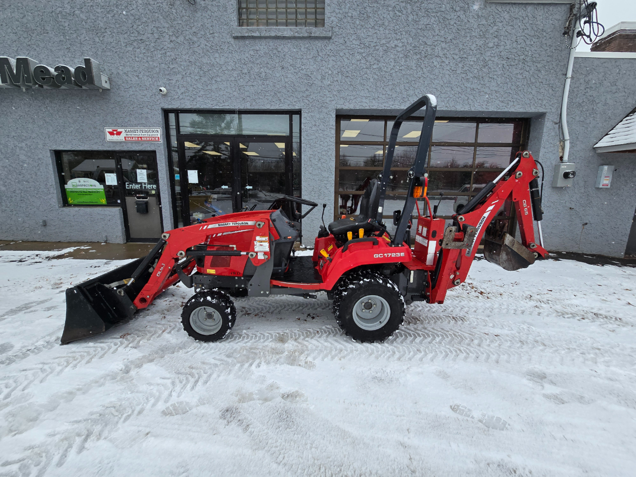 Massey Ferguson Farm  2019