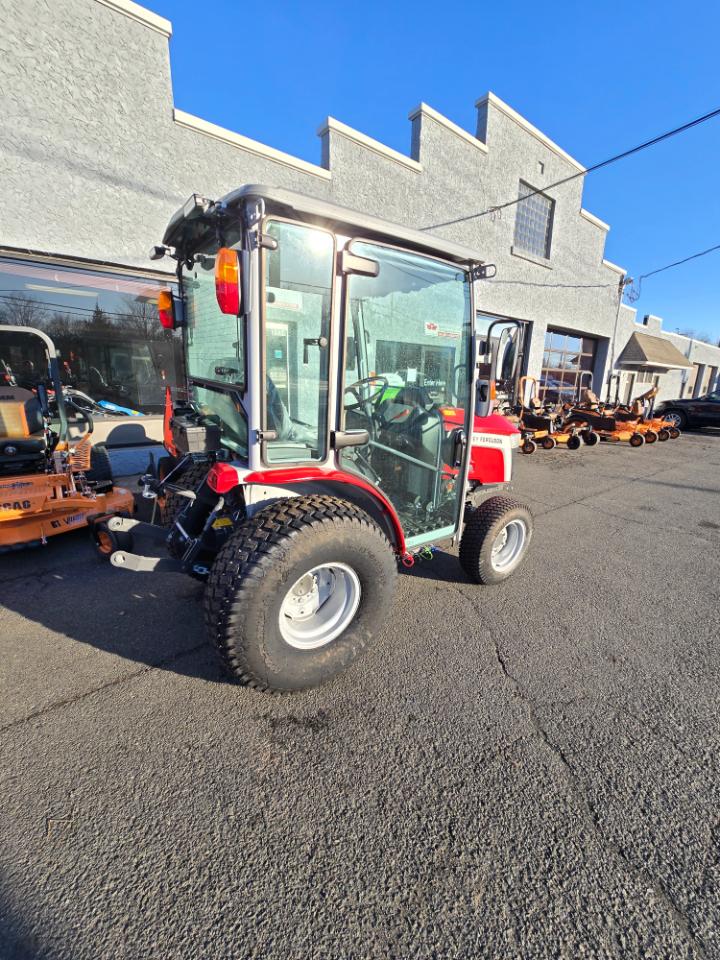 Massey Ferguson Farm  2025