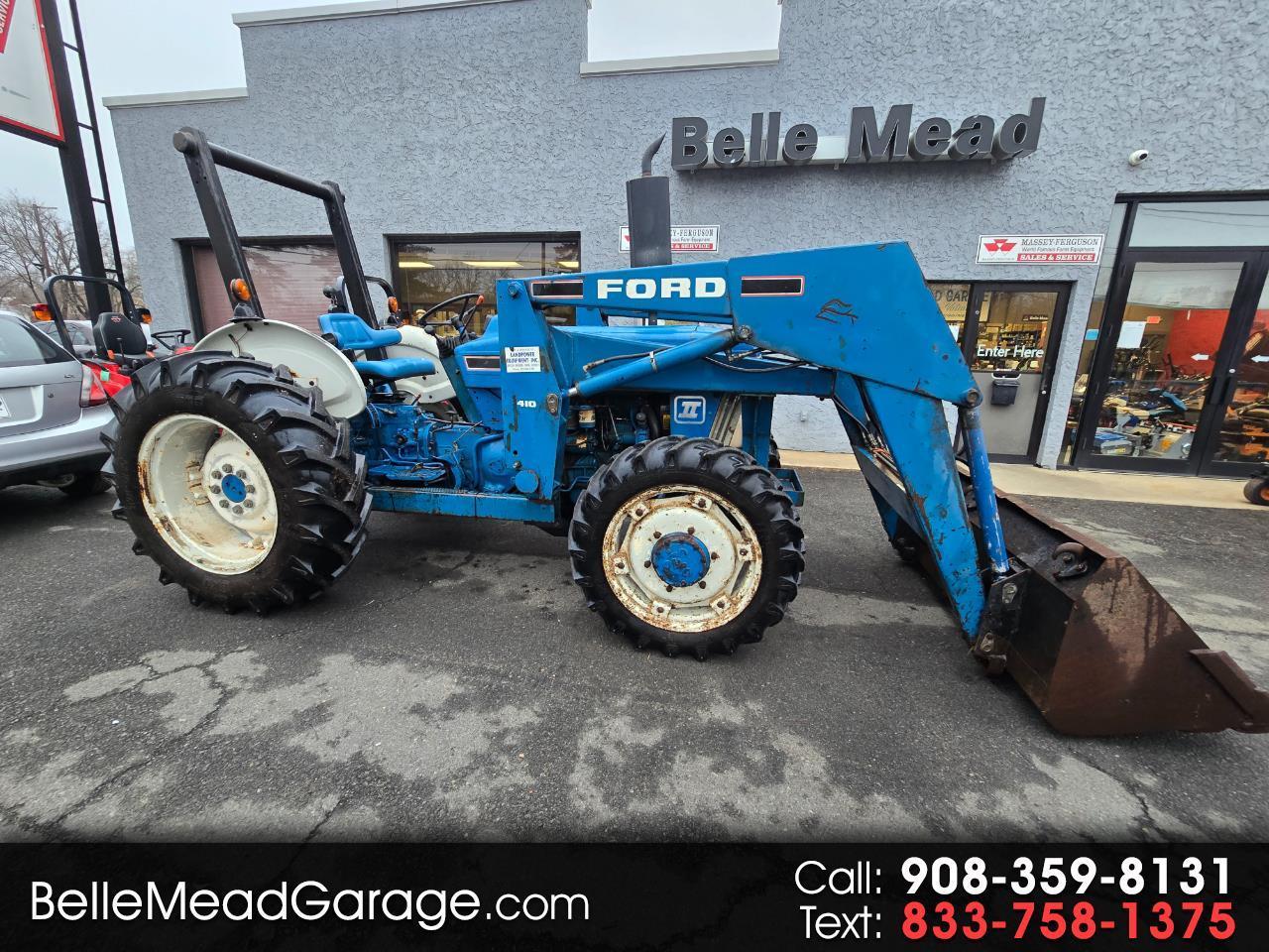 1989 Ford Farm 3910 4X4 TRACTOR WITH LOADER