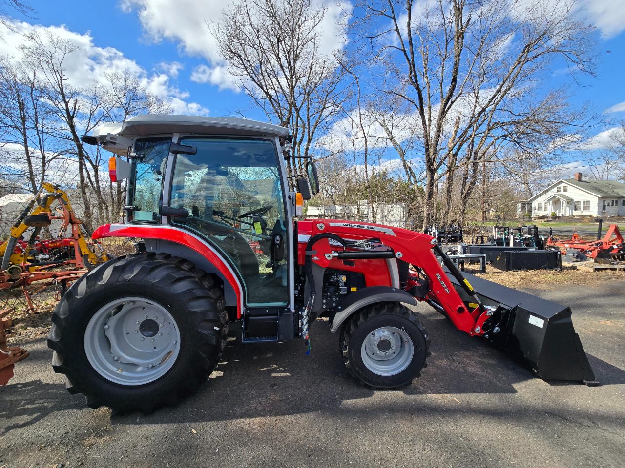 Massey Ferguson Farm  2026