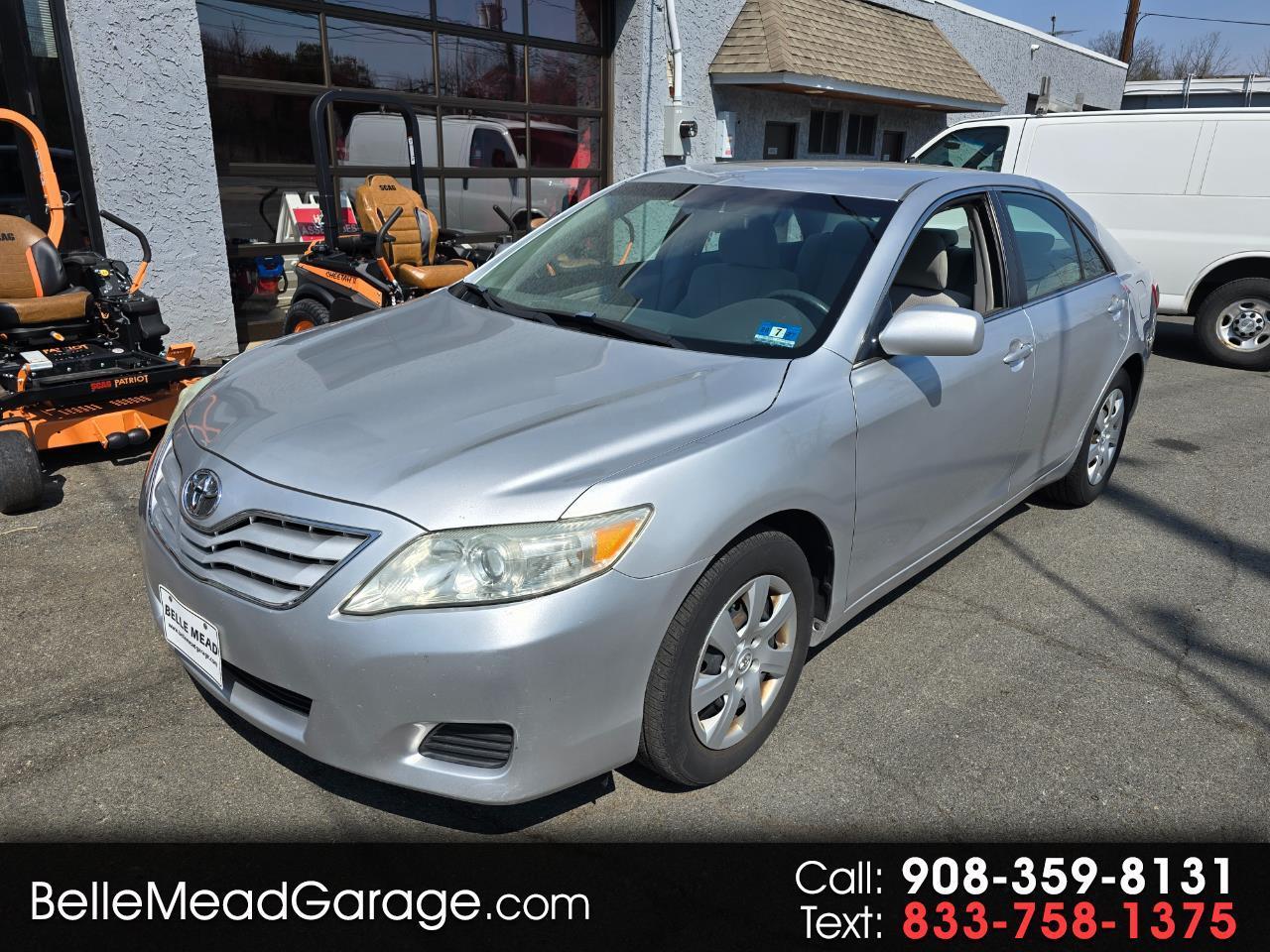 2011 Toyota Camry 4dr Sdn I4 Auto LE (Natl)