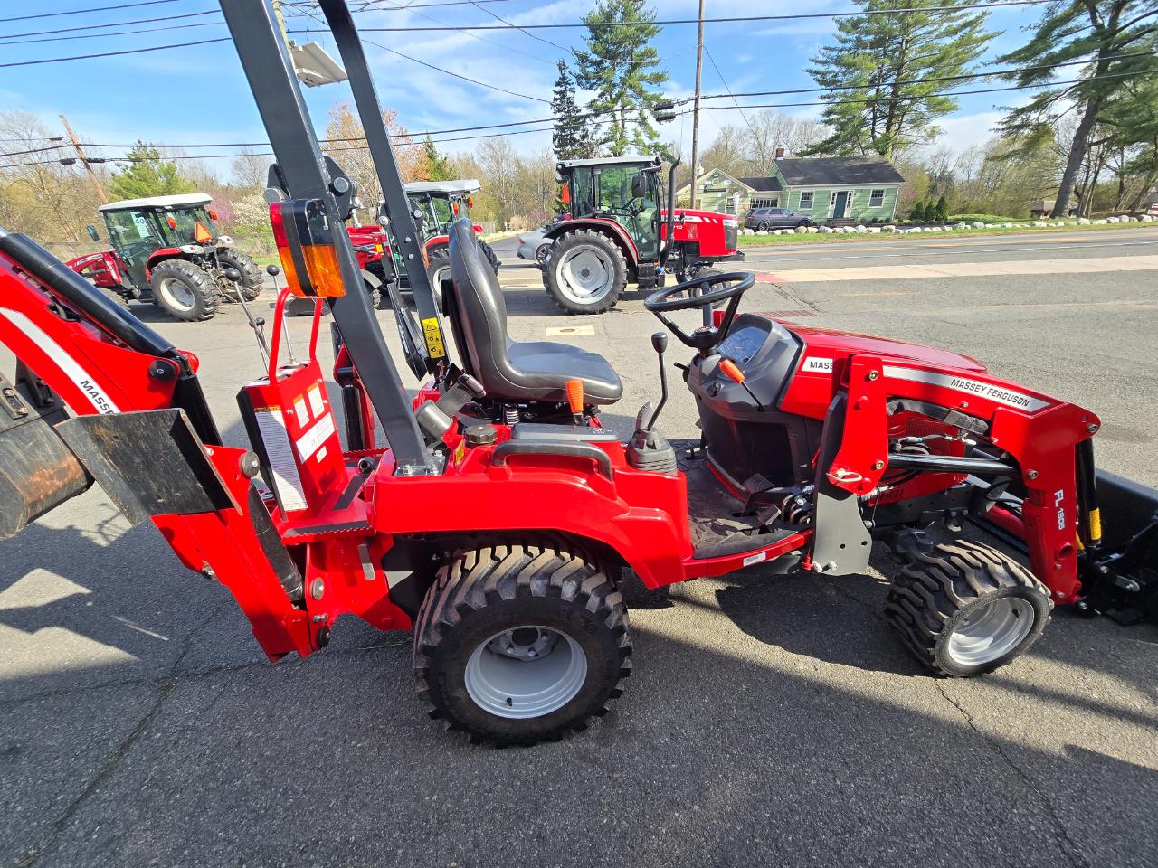 Massey Ferguson Farm  2022