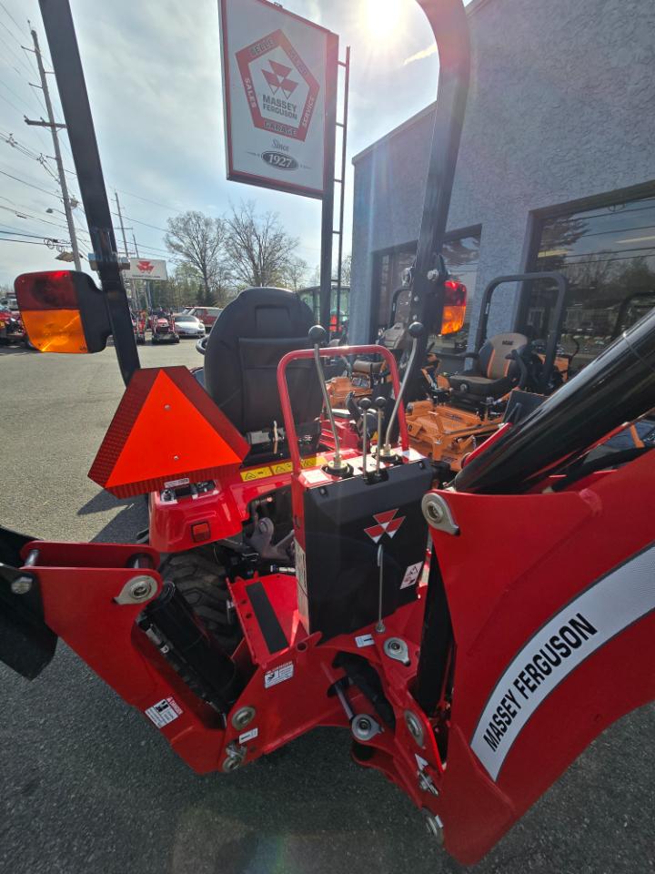 Massey Ferguson Farm  2022