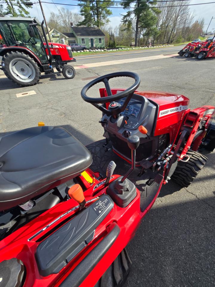 Massey Ferguson Farm  2022