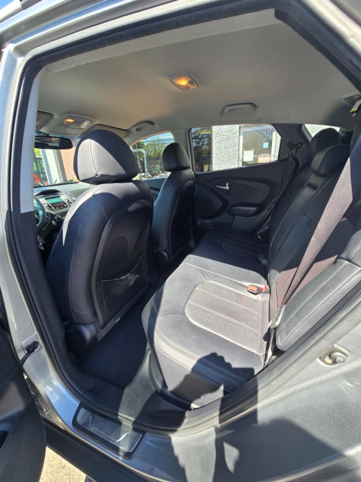 Hyundai Tucson AWD 4dr Auto Limited PZEV 2013