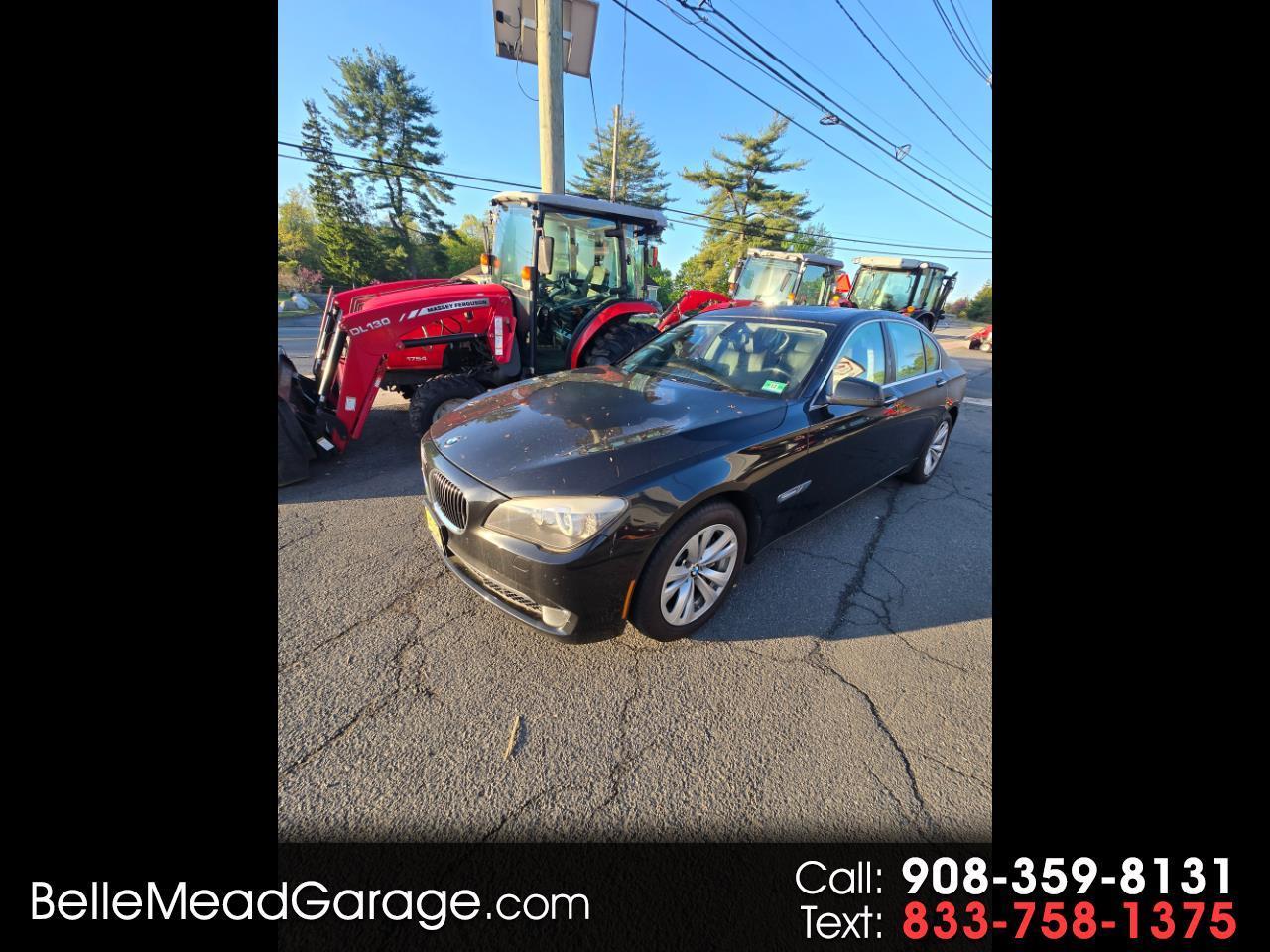 BMW 7 Series 4dr Sdn 740i RWD 2011