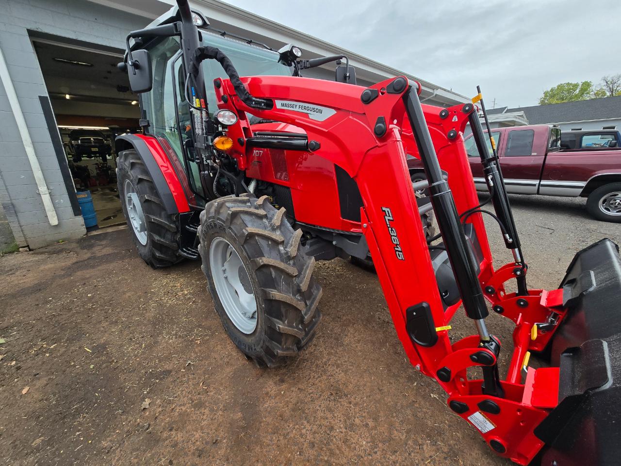 Massey Ferguson Farm  2026