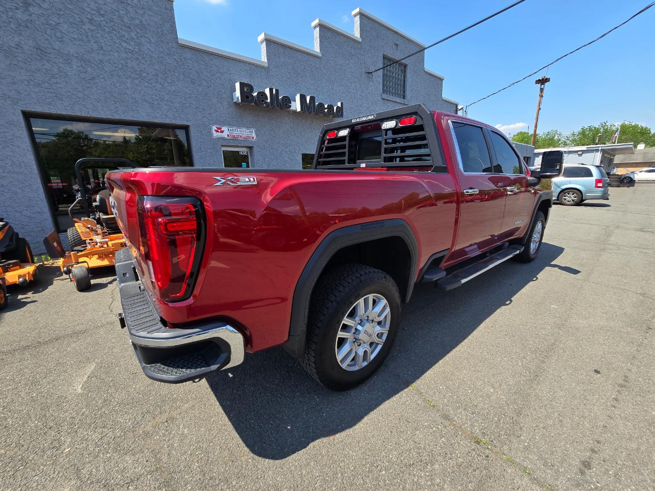 GMC Sierra 2500HD 4WD Crew Cab 159" SLT 2021