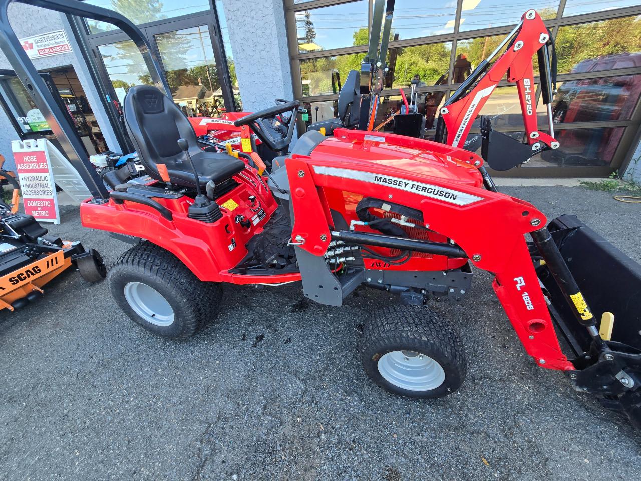 Massey Ferguson Farm  2021