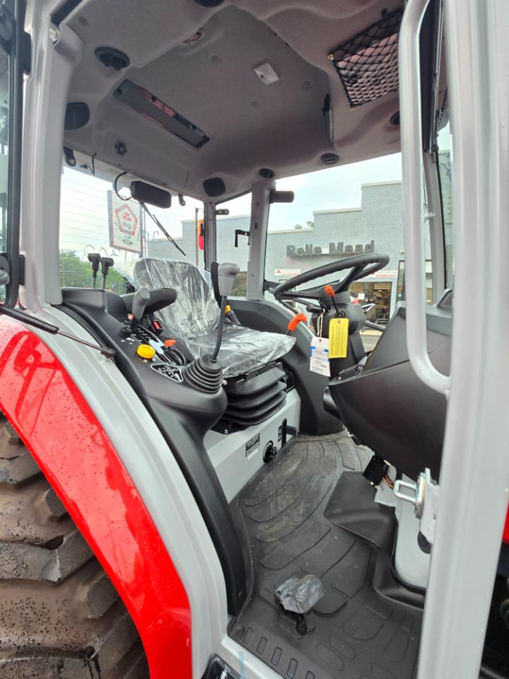 Massey Ferguson Farm  2026