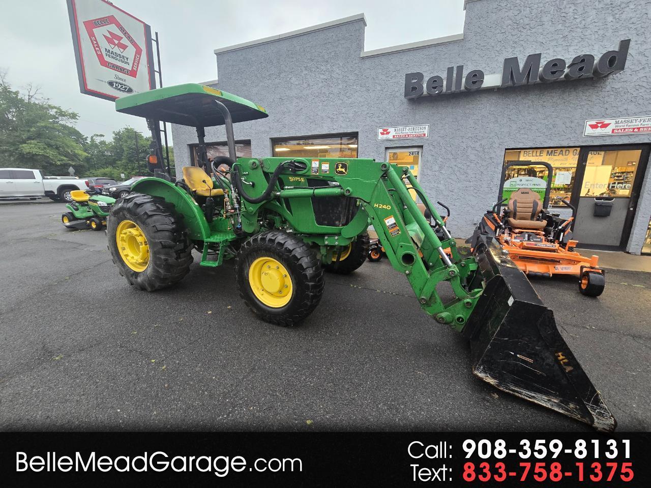 John Deere Tractor  2015