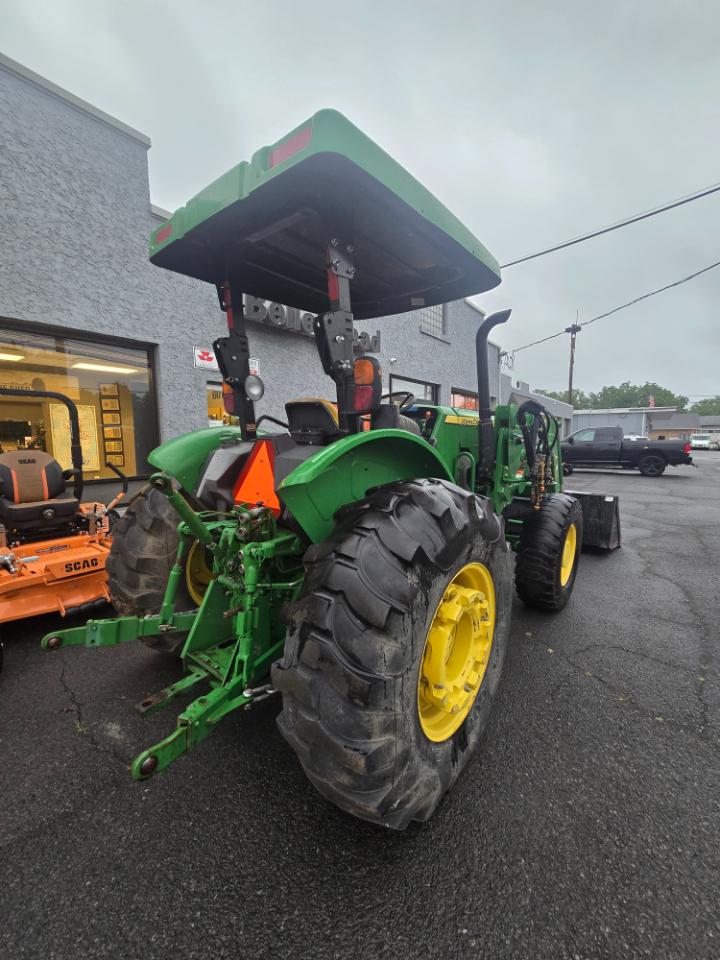 John Deere Tractor  2015