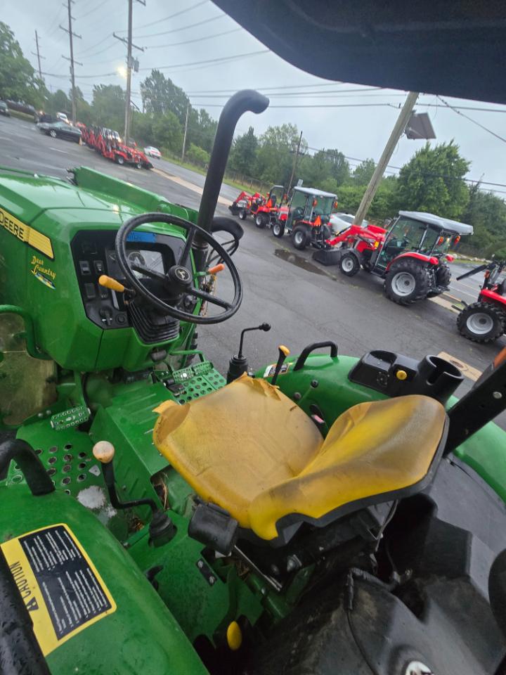 John Deere Tractor  2015