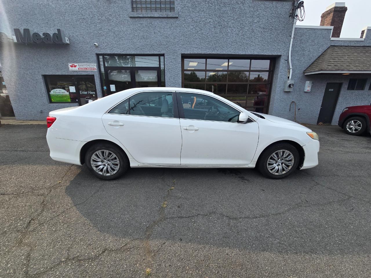 Toyota Camry  2013