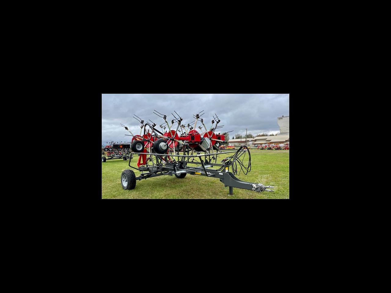 Massey Ferguson Implement  2021