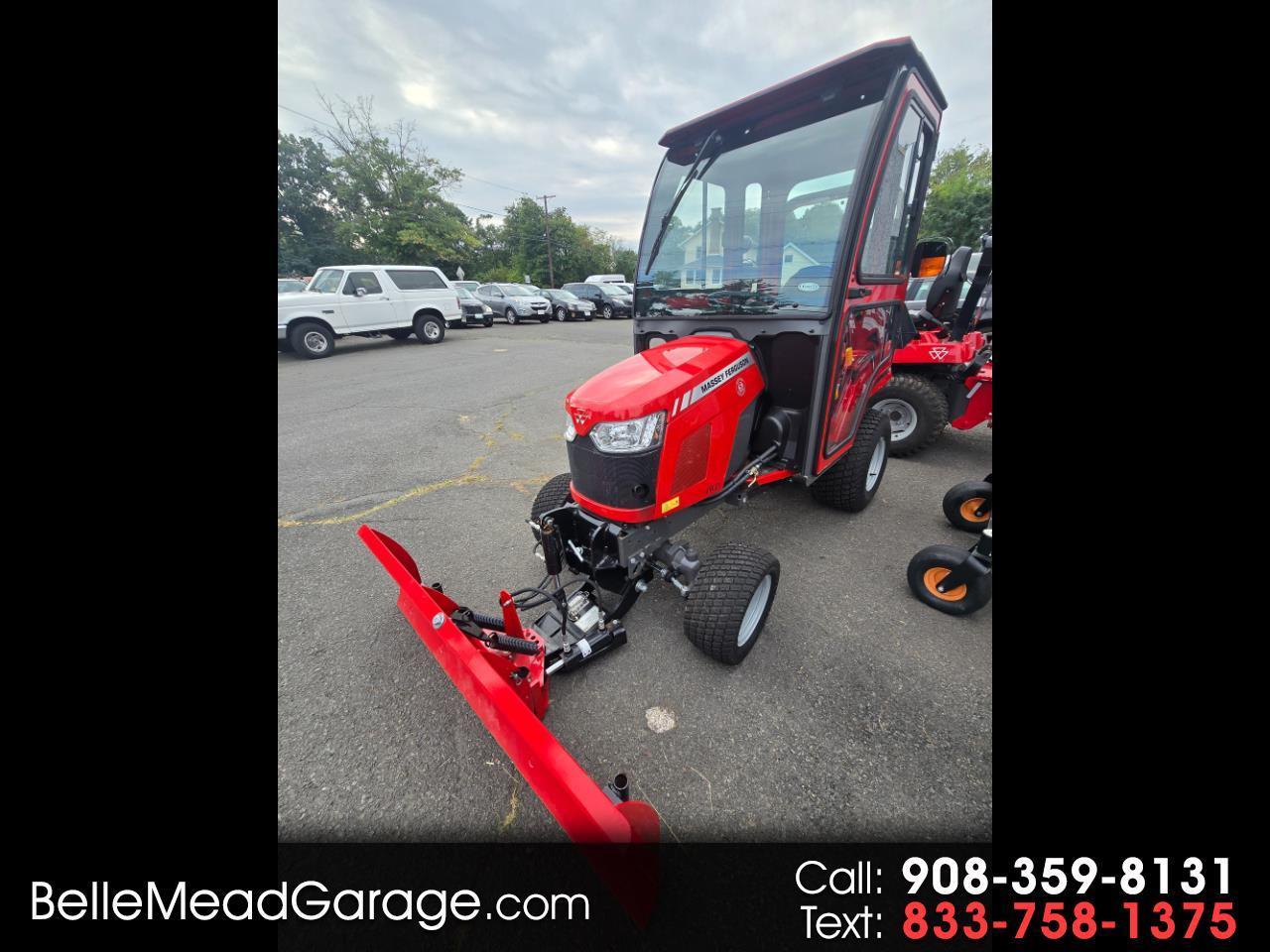2019 Massey Ferguson Farm GC1725M 4X4 TRACTOR WITH CURTIS CAB