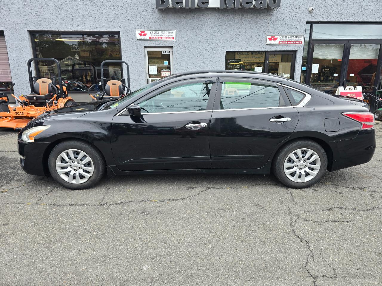 Nissan Altima  2015