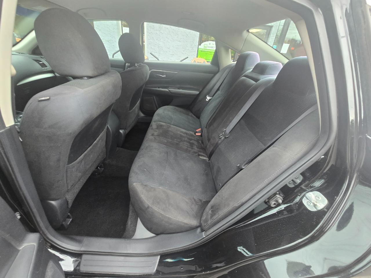 Nissan Altima  2015