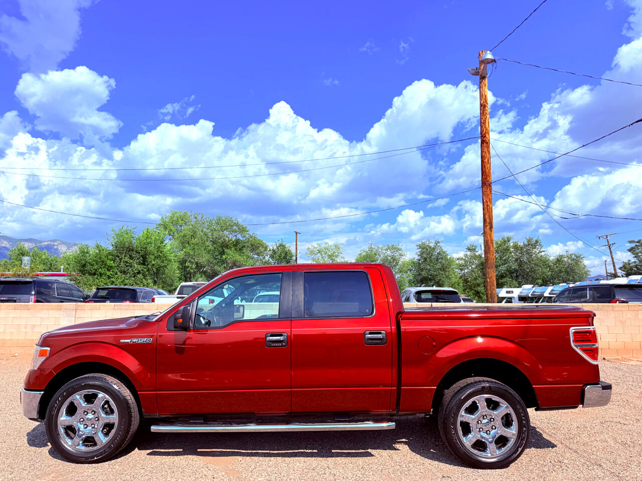 Ford F-150 XLT 2WD SuperCrew 5.5' Box 2014