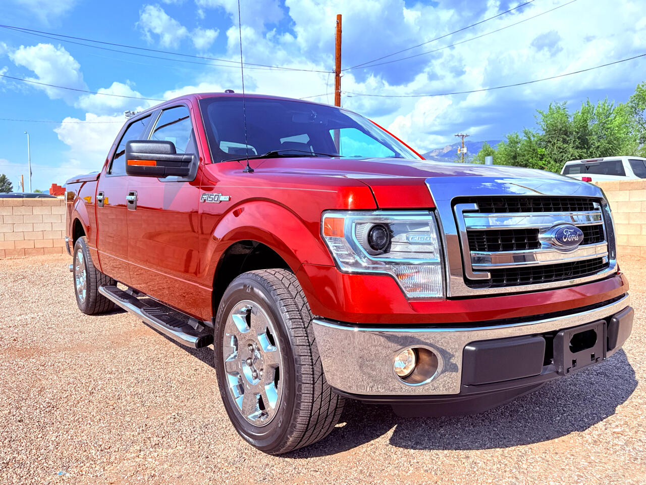 Ford F-150 XLT 2WD SuperCrew 5.5' Box 2014