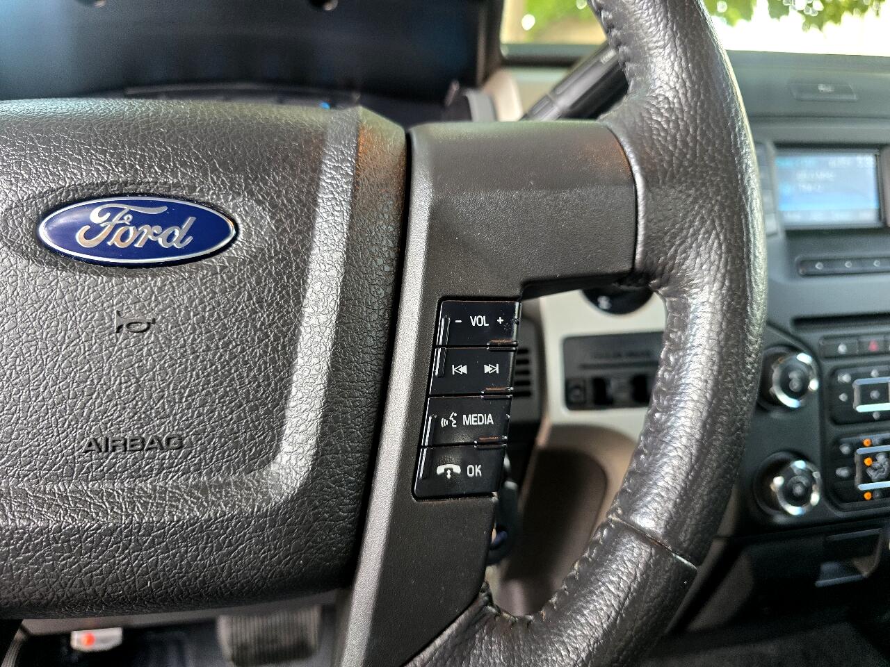 Ford F-150 XLT 2WD SuperCrew 5.5' Box 2014