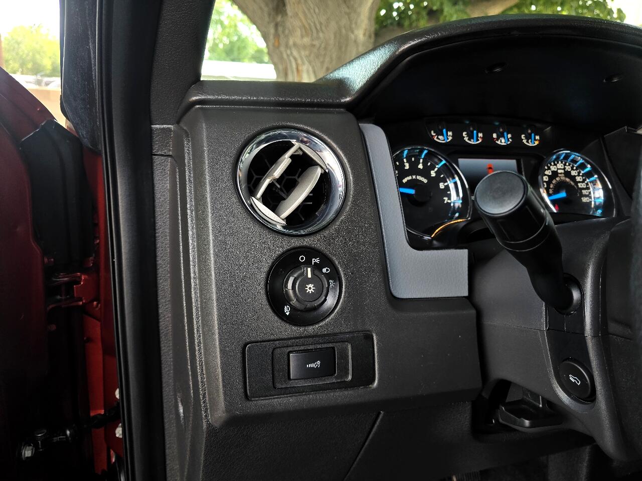 Ford F-150 XLT 2WD SuperCrew 5.5' Box 2014