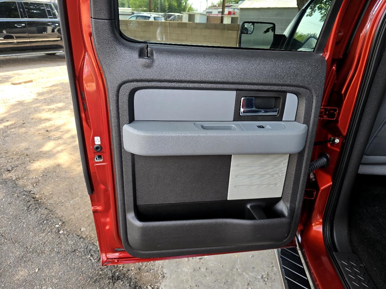 Ford F-150 XLT 2WD SuperCrew 5.5' Box 2014