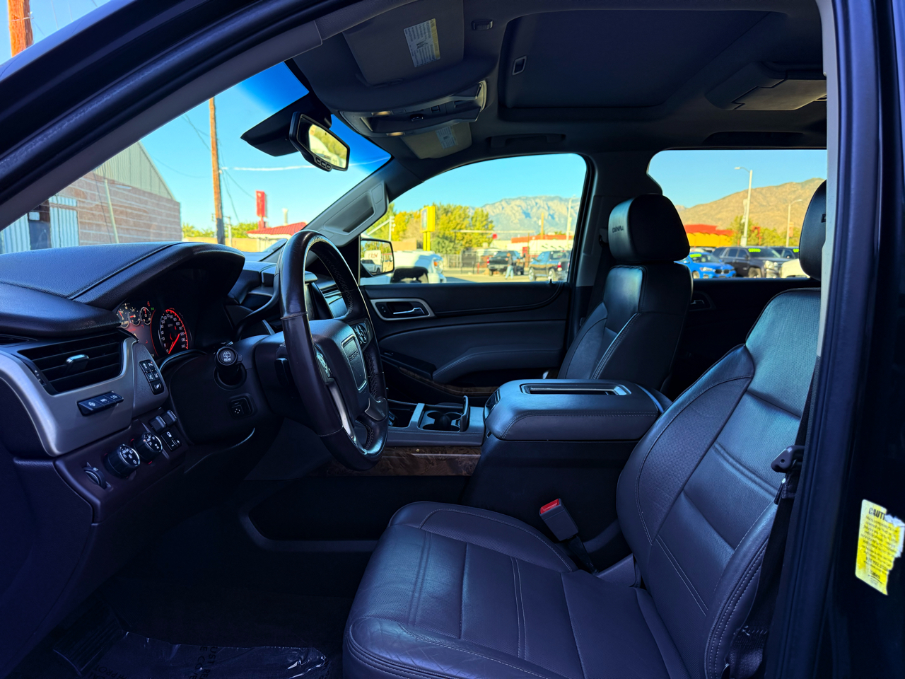 GMC Yukon Denali XL 4WD 2015