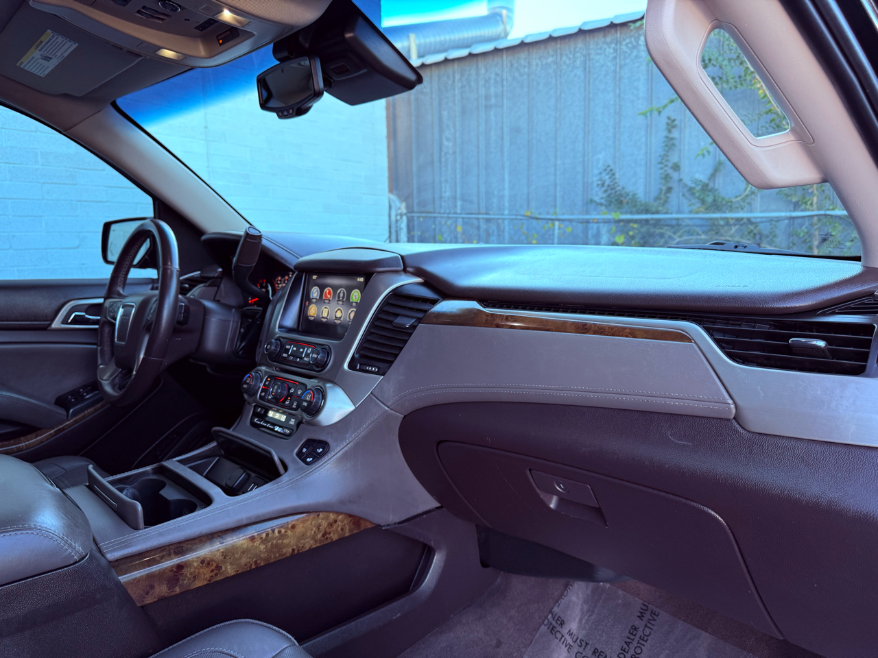 GMC Yukon Denali XL 4WD 2015