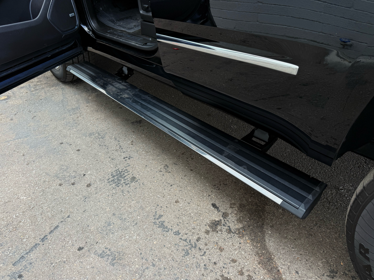 GMC Yukon Denali 4WD 2016