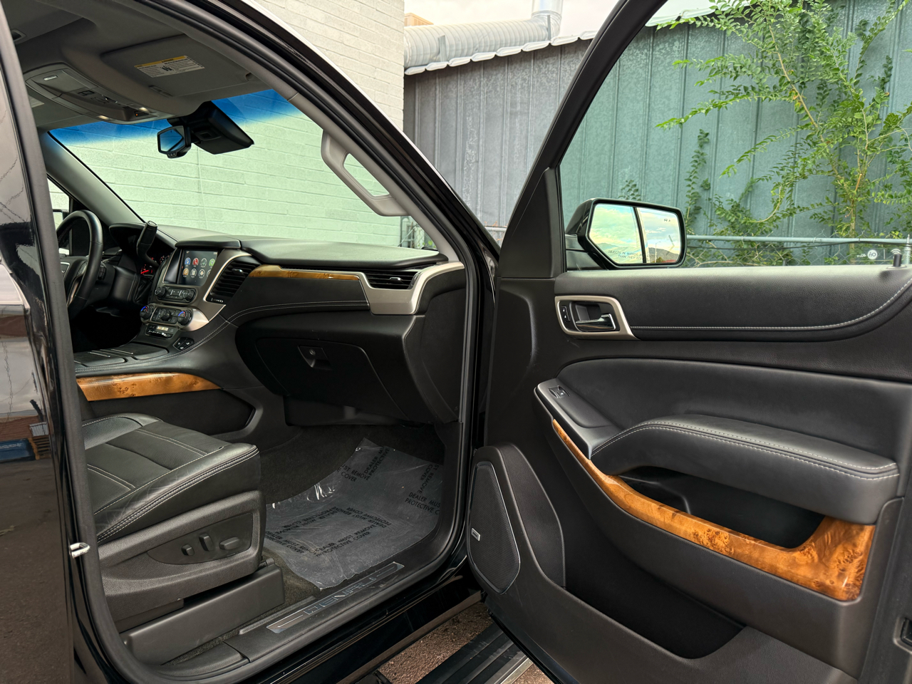 GMC Yukon Denali 4WD 2016