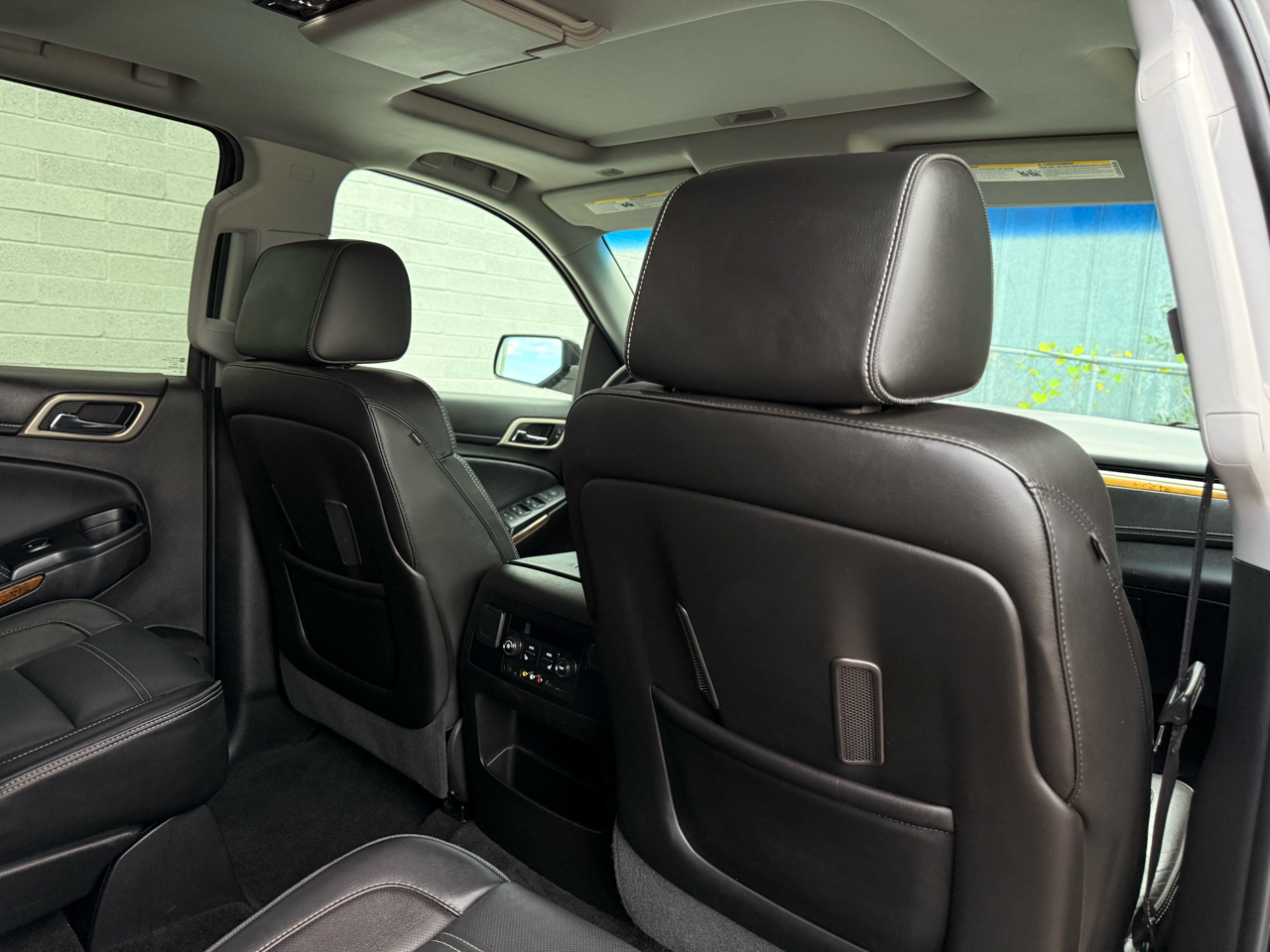 GMC Yukon Denali 4WD 2016