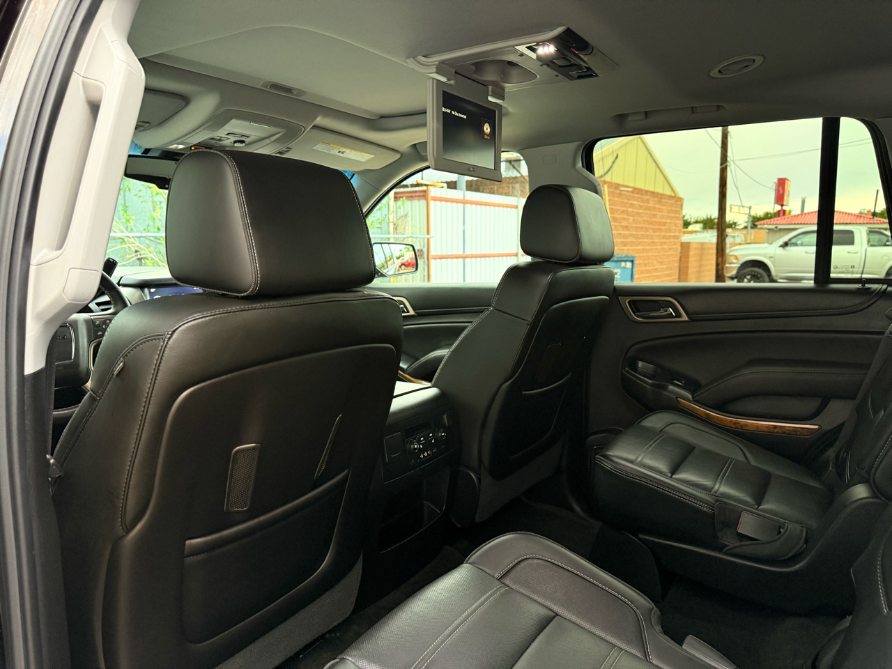 GMC Yukon Denali 4WD 2016