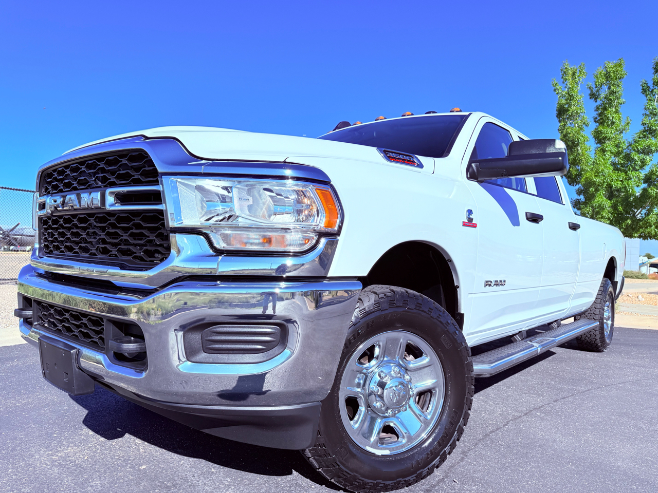 RAM 3500 Tradesman Crew Cab 4WD 2019