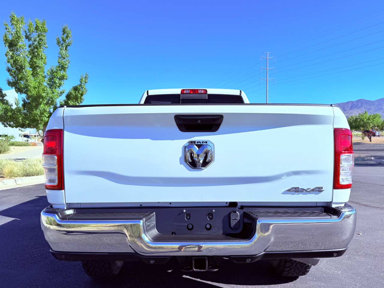 RAM 3500 Tradesman Crew Cab 4WD 2019