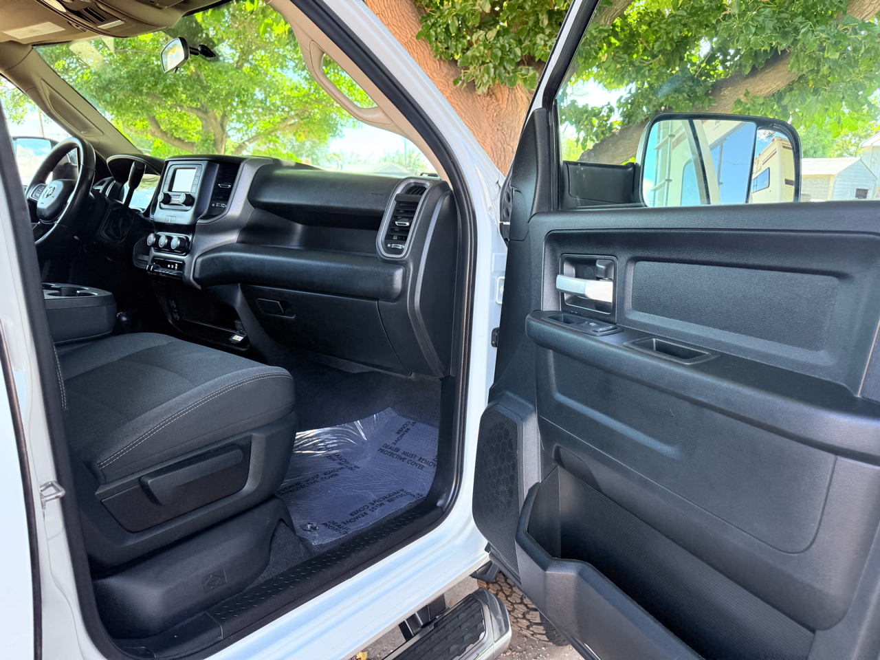 RAM 3500 Tradesman Crew Cab 4WD 2019