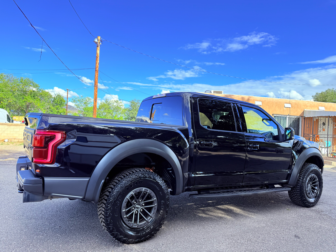Ford F-150 Raptor SuperCrew 4WD 2019