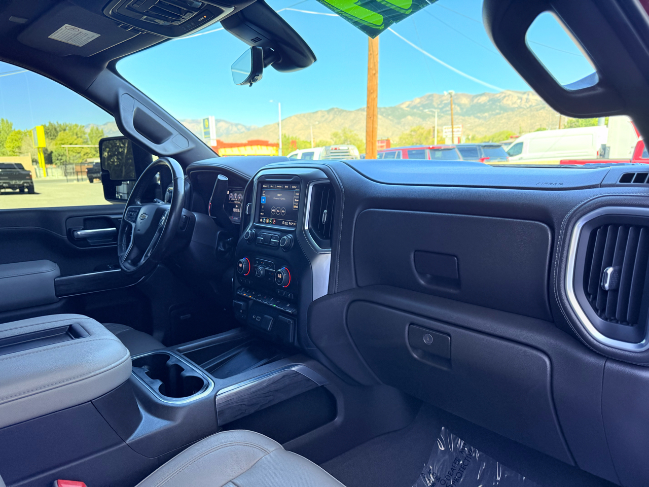 Chevrolet Silverado 3500HD LTZ Crew Cab 4WD 2020