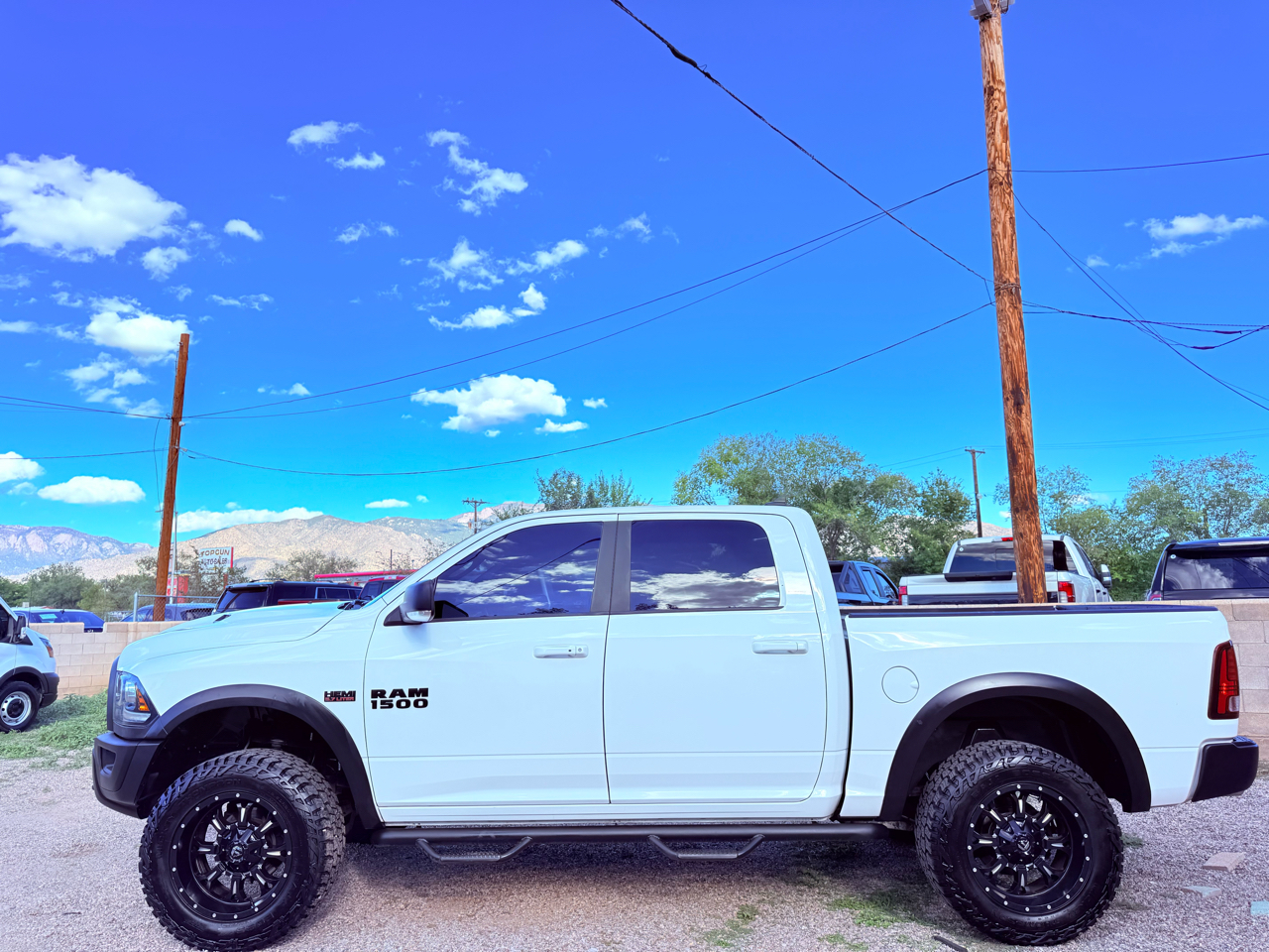 RAM 1500 Rebel Crew Cab SWB 4WD 2018