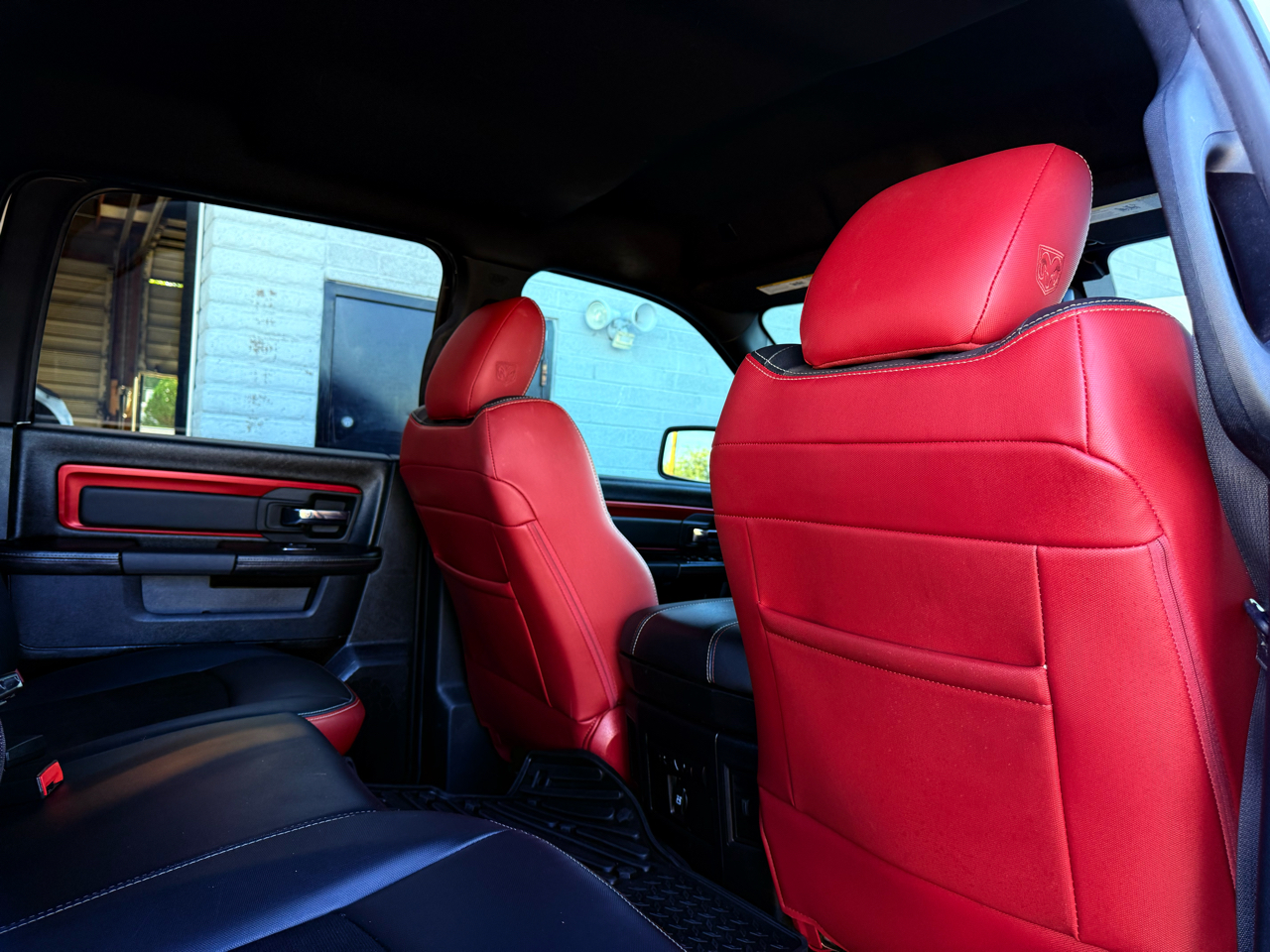 RAM 1500 Rebel Crew Cab SWB 4WD 2018