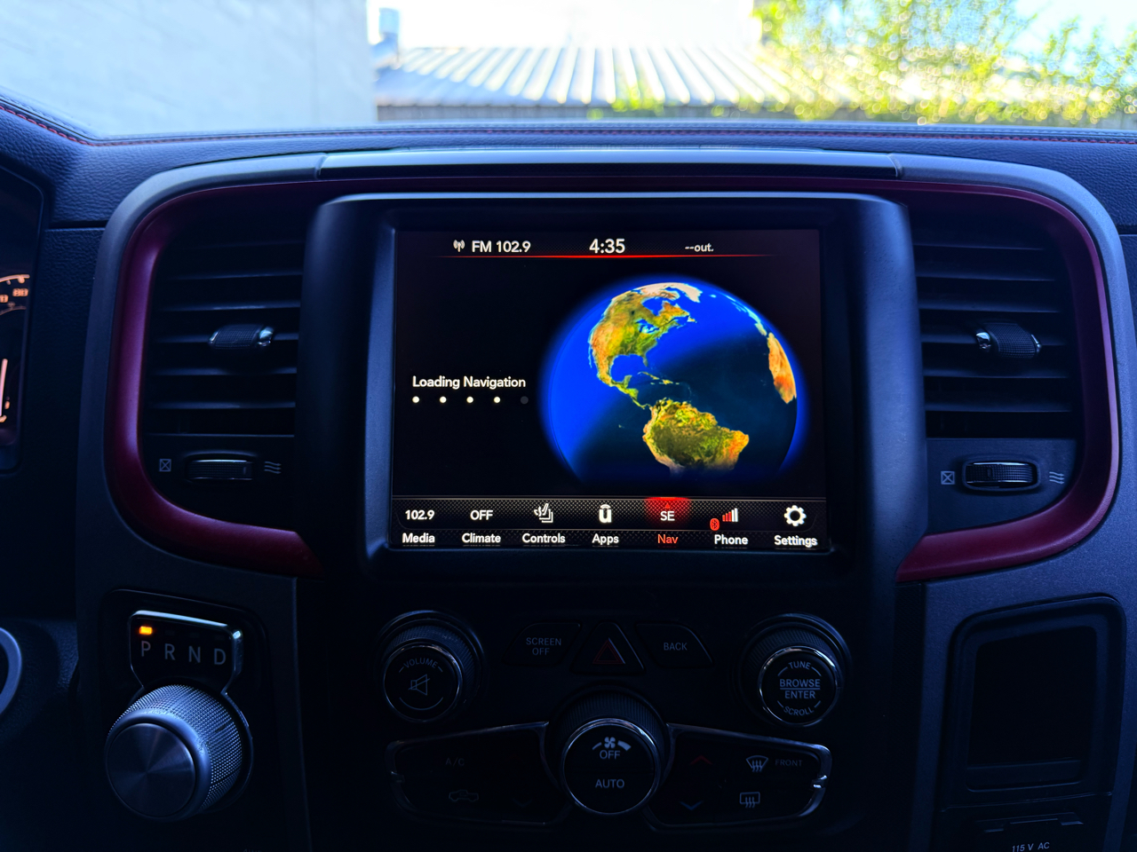 RAM 1500 Rebel Crew Cab SWB 4WD 2018