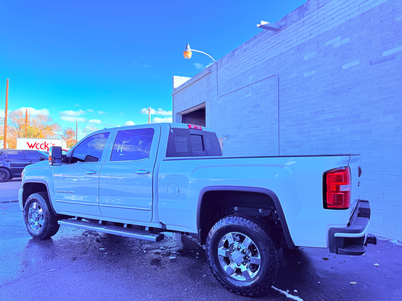 GMC Sierra 3500HD Denali Crew Cab 4WD 2017