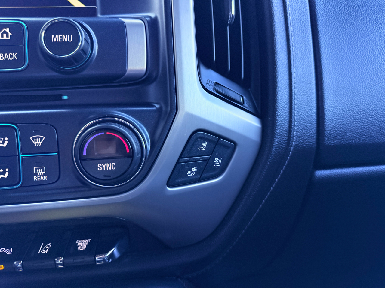 GMC Sierra 3500HD Denali Crew Cab 4WD 2017