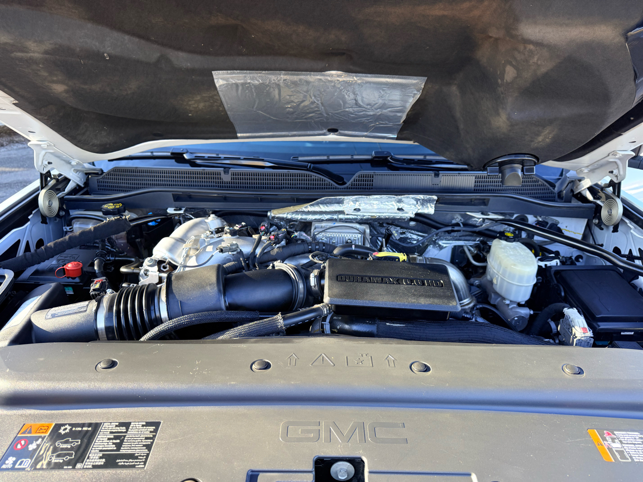 GMC Sierra 3500HD Denali Crew Cab 4WD 2017