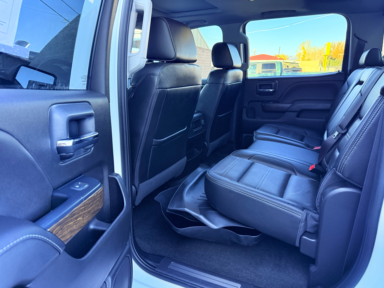 GMC Sierra 3500HD Denali Crew Cab 4WD 2017