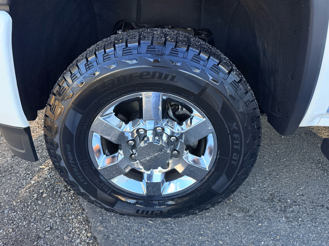 GMC Sierra 3500HD Denali Crew Cab 4WD 2017