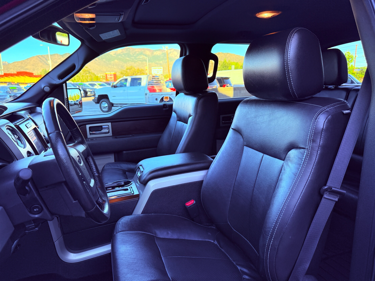 Ford F-150 Lariat SuperCrew 5.5-ft. Bed 4WD 2012