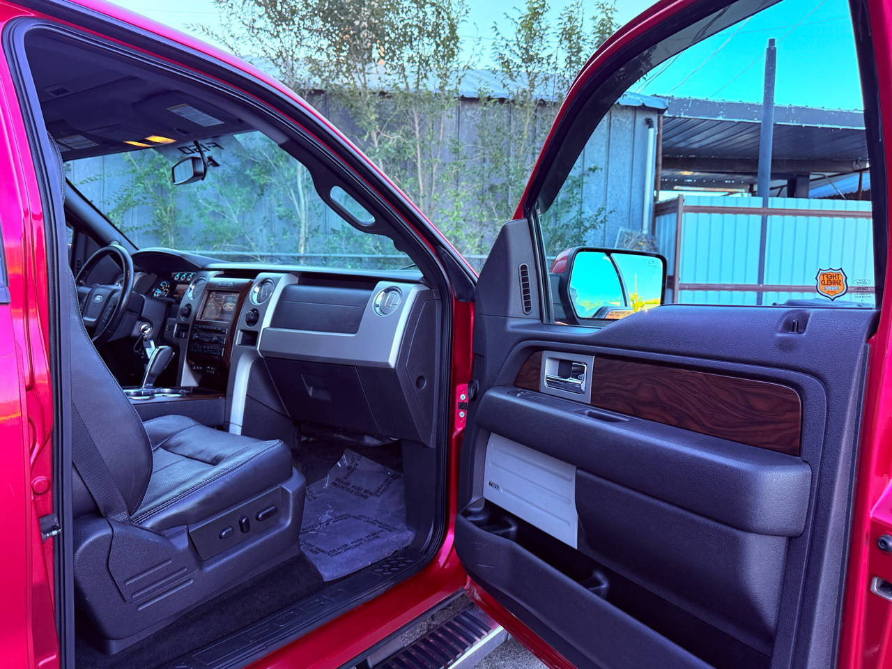 Ford F-150 Lariat SuperCrew 5.5-ft. Bed 4WD 2012