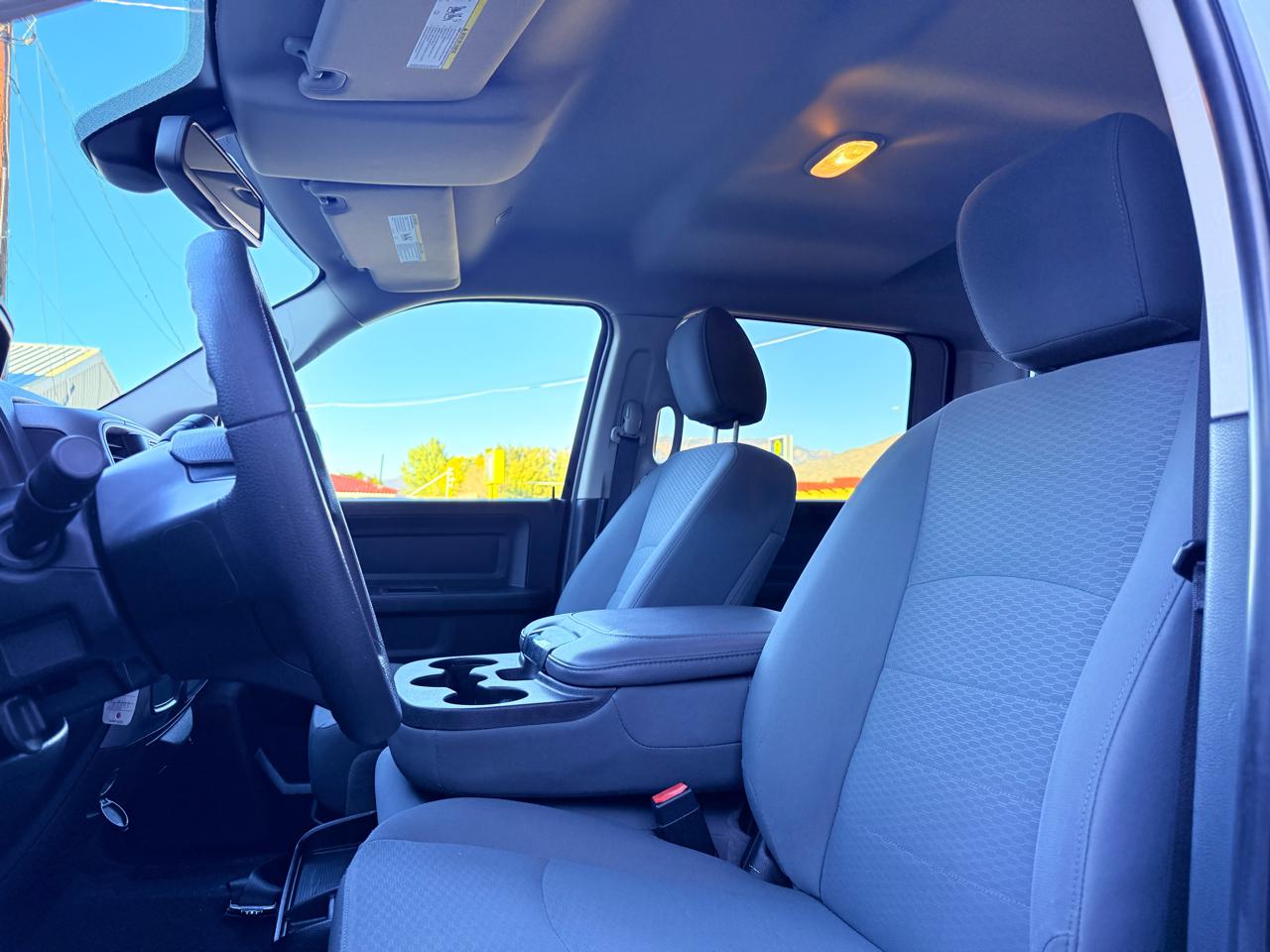 RAM 2500 Tradesman Crew Cab SWB 4WD 2018